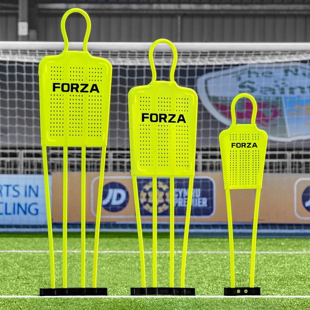 Forza free-kick mannequins lined up for wall and set-piece drills
